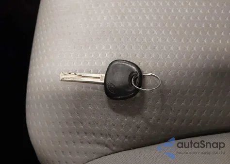 2011 Kia Sorento Lx z USA, uszkodzony, nr VIN 5XYKT4A16BG012536